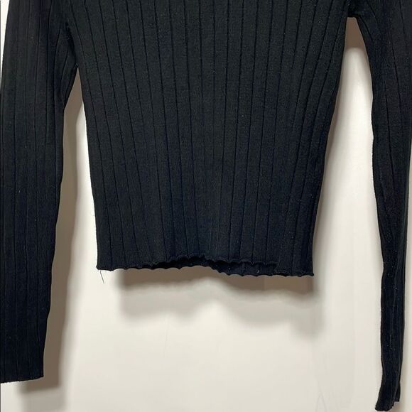 Forever 21 Black cropped Ribbed Knit Women's Top - Picture 4 of 7